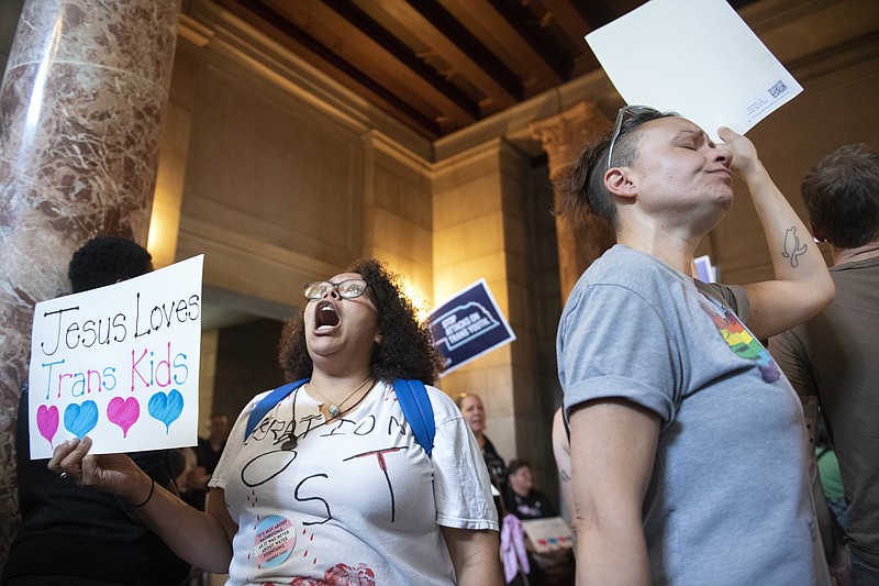 Lawmakers Pass 12-week Abortion Ban In Nebraska, Restrictions On Gender ...