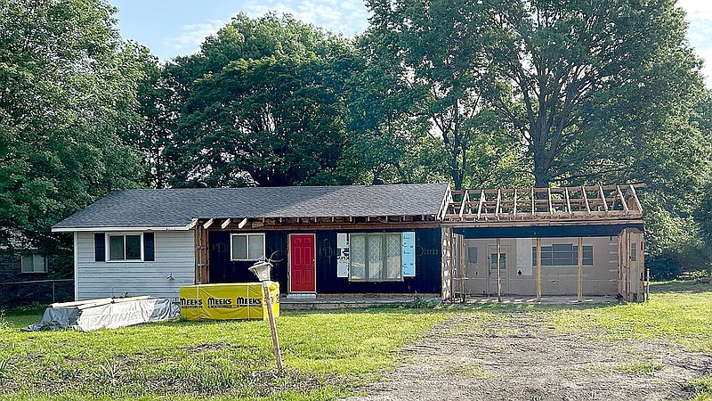 Lynn Kutter/Enterprice-Leader
Farmington Planning Commission on May 22 voted to rezone this property at 102 Cynthia Ave., off Main Street, from R-1, single family residential, to R-O, residential office. The owner is interested in using the house as office space.