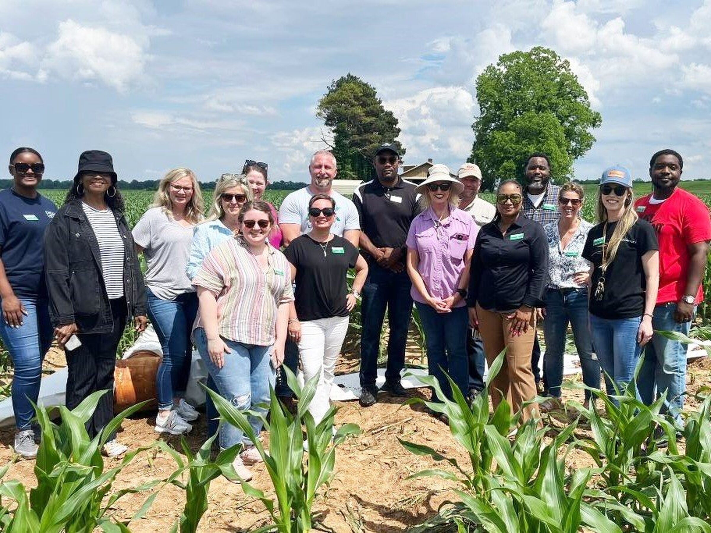 Leadership Pine Bluff takes tour of garden, farm