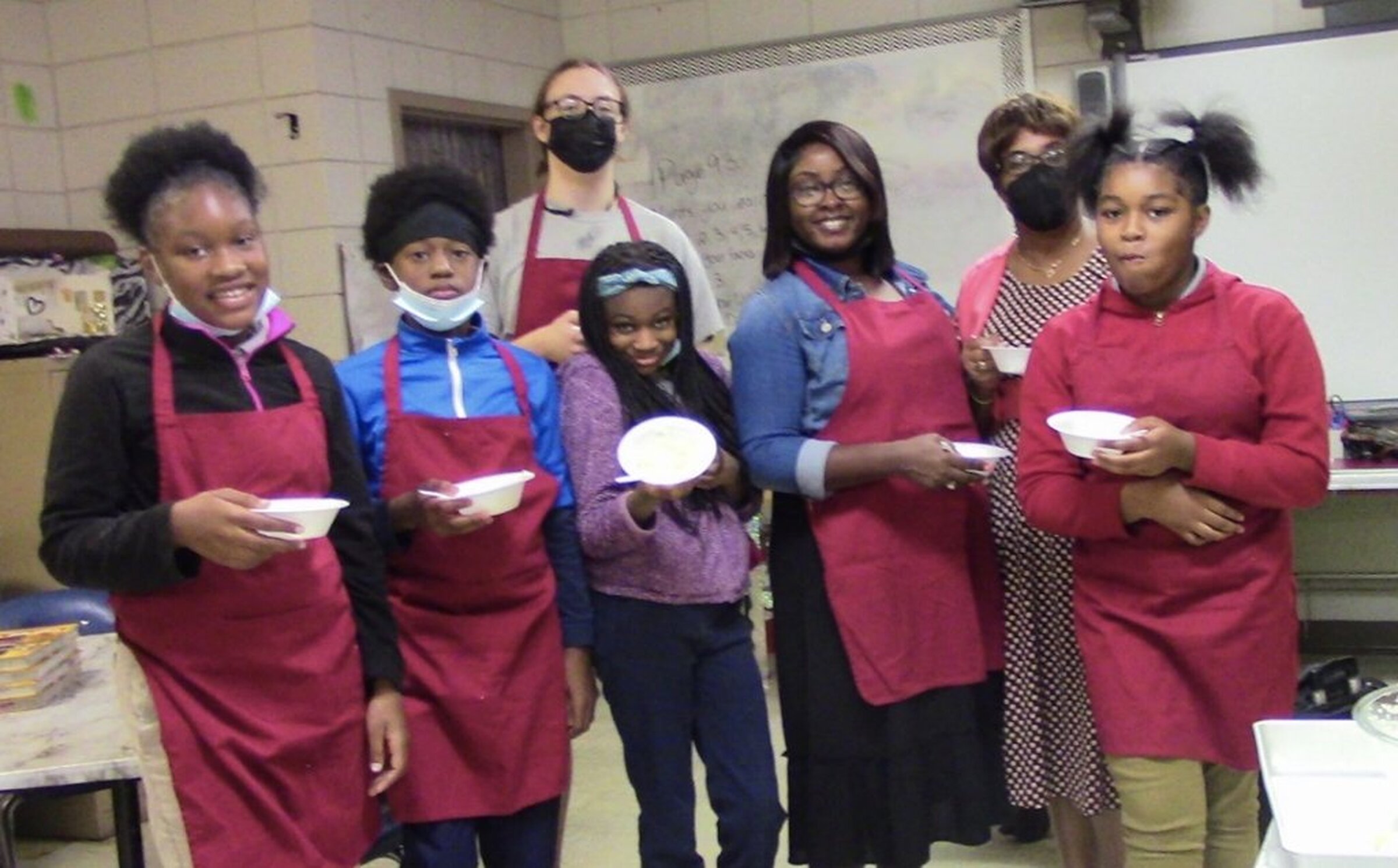 Robey students make slaw from garden