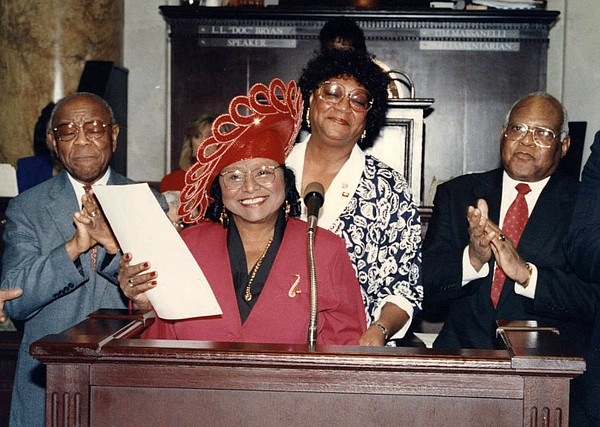 Cooking for state's governors earned her national fame - Vimarsana News