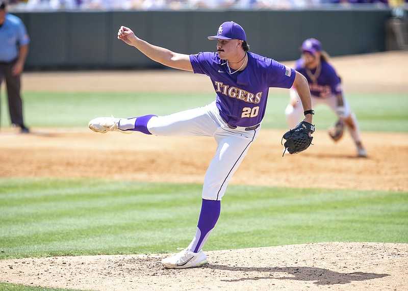 Where Tennessee Baseball is Projected in the NCAA Tournament - Off