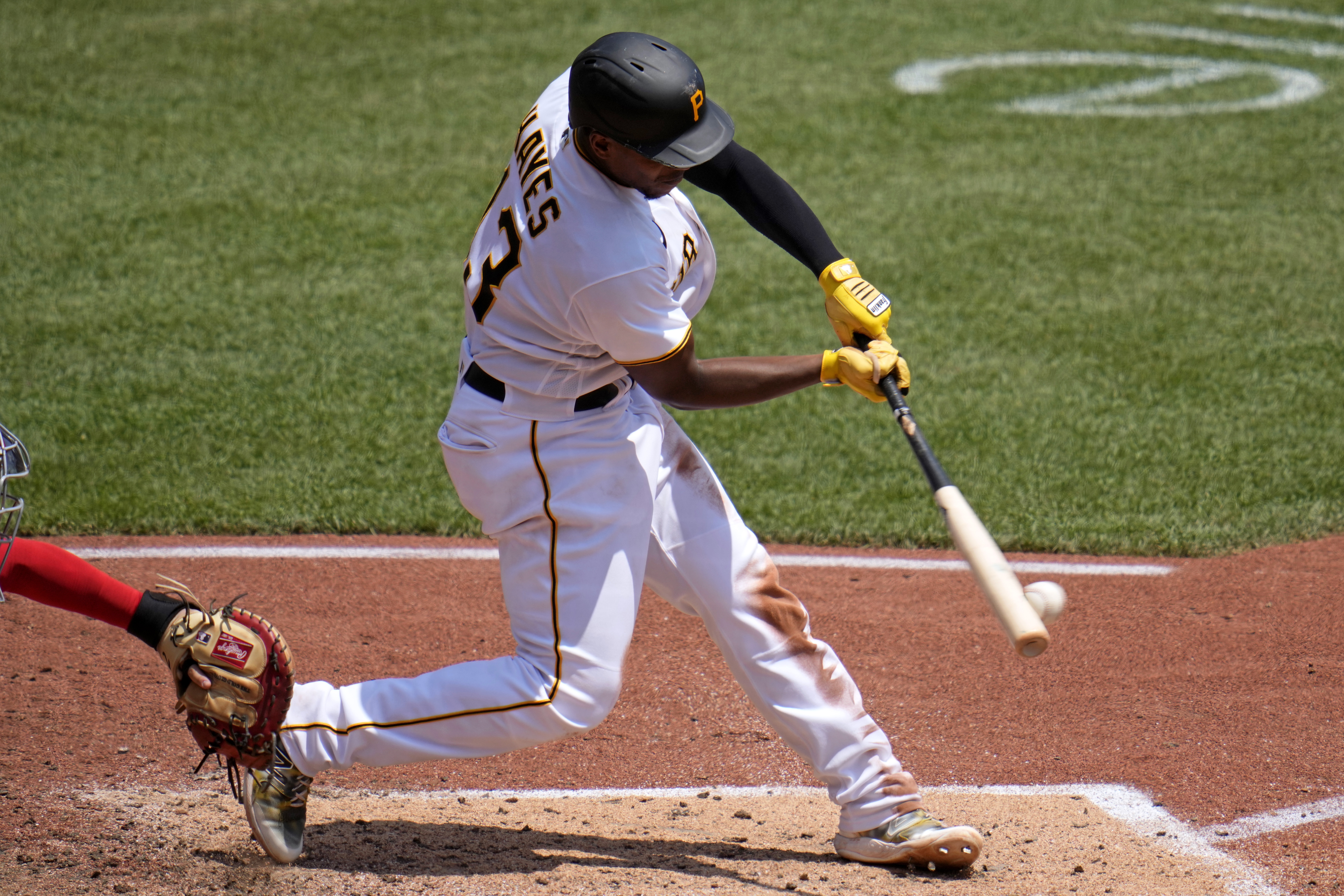 Pittsburgh, United States. 07th Apr, 2023. Pittsburgh Pirates starting  pitcher Rich Hill (44) throws against the Chicago White Sox during the Home  Opener at PNC Park on Friday April 7, 2023 in