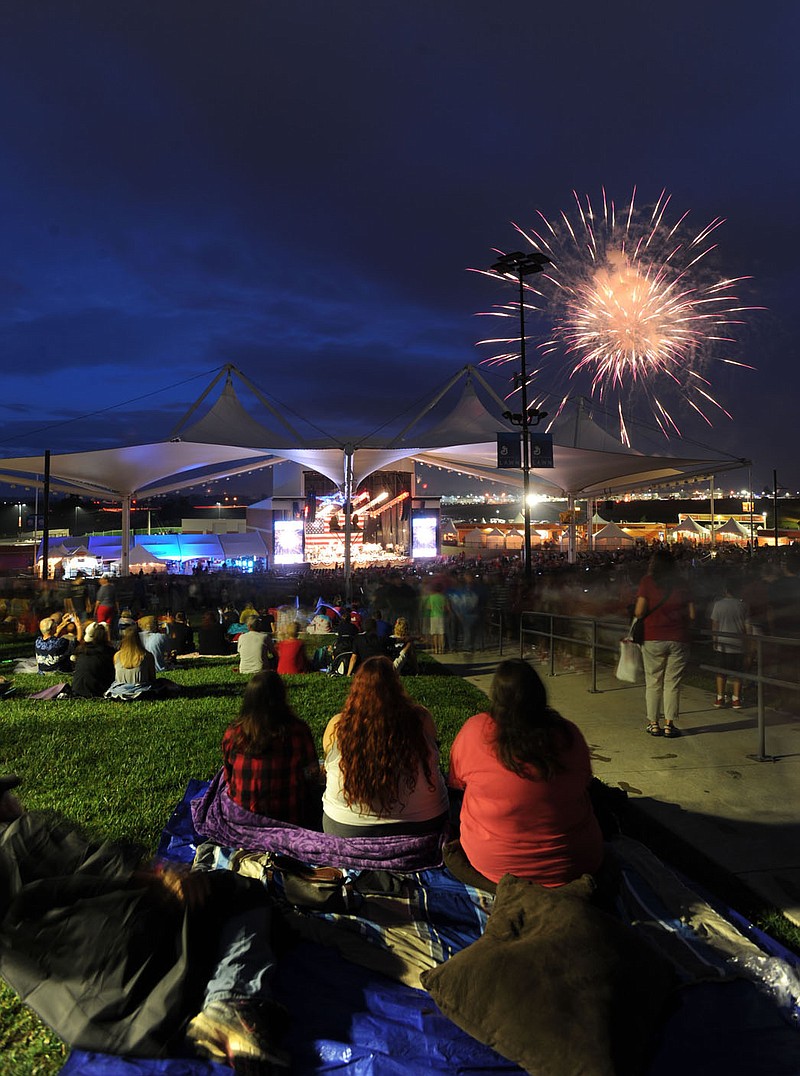 Fourth of July festivities begin Saturday on Beaver Lake