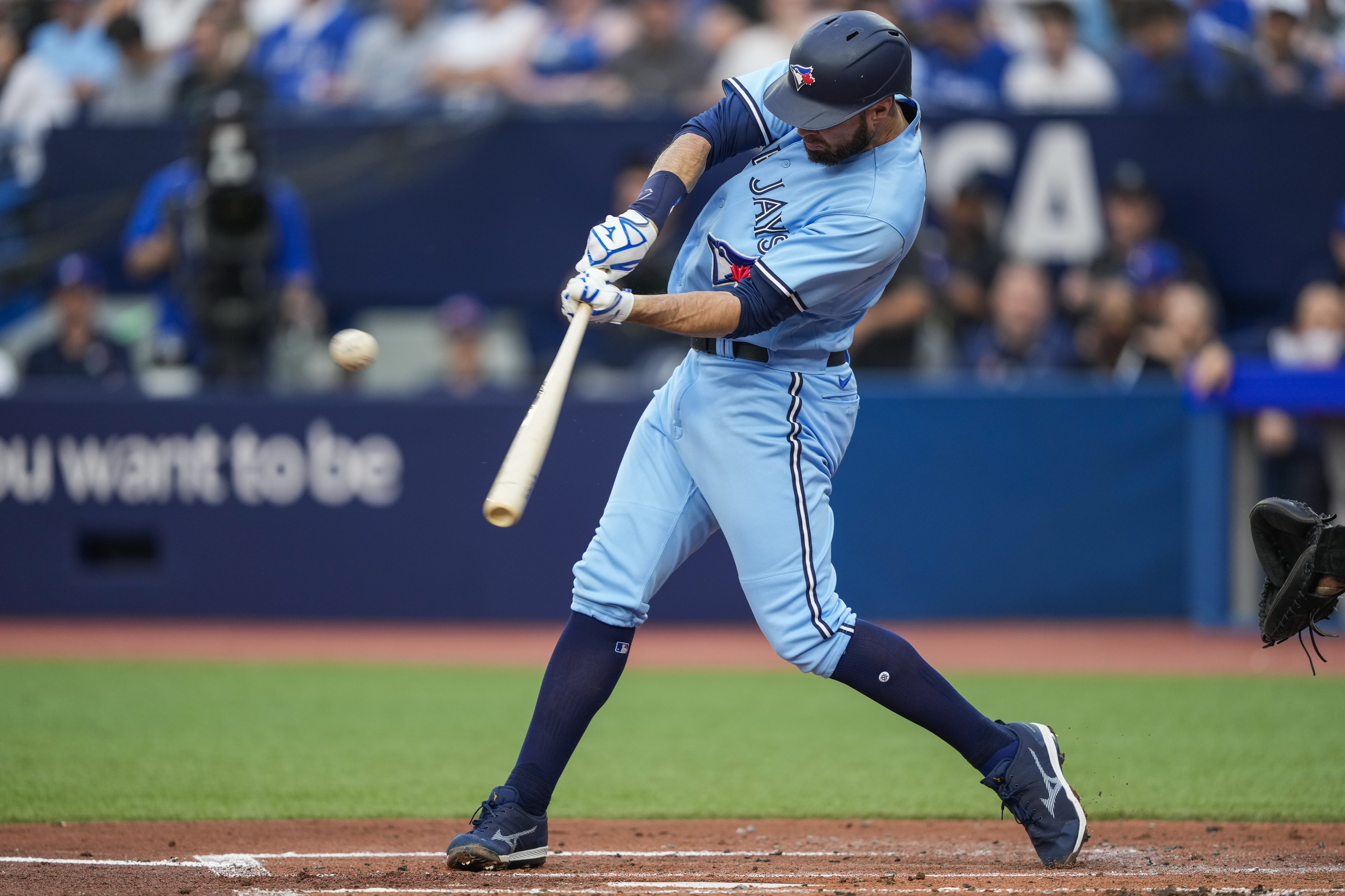 Garcia dominant, Peña homers as Astros cruise past Blue Jays to