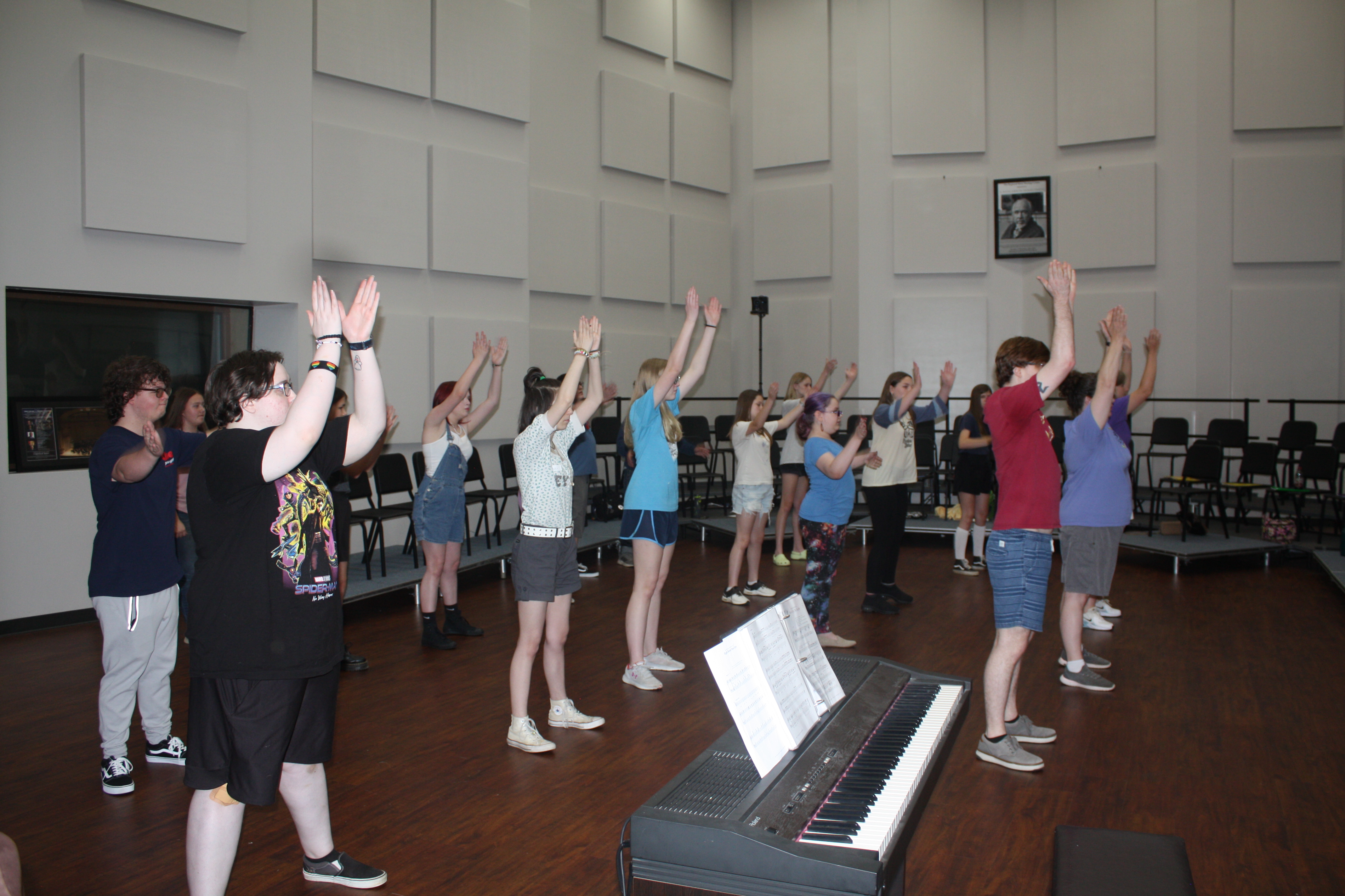 PHOTO | Together in Song and Step - Vimarsana News