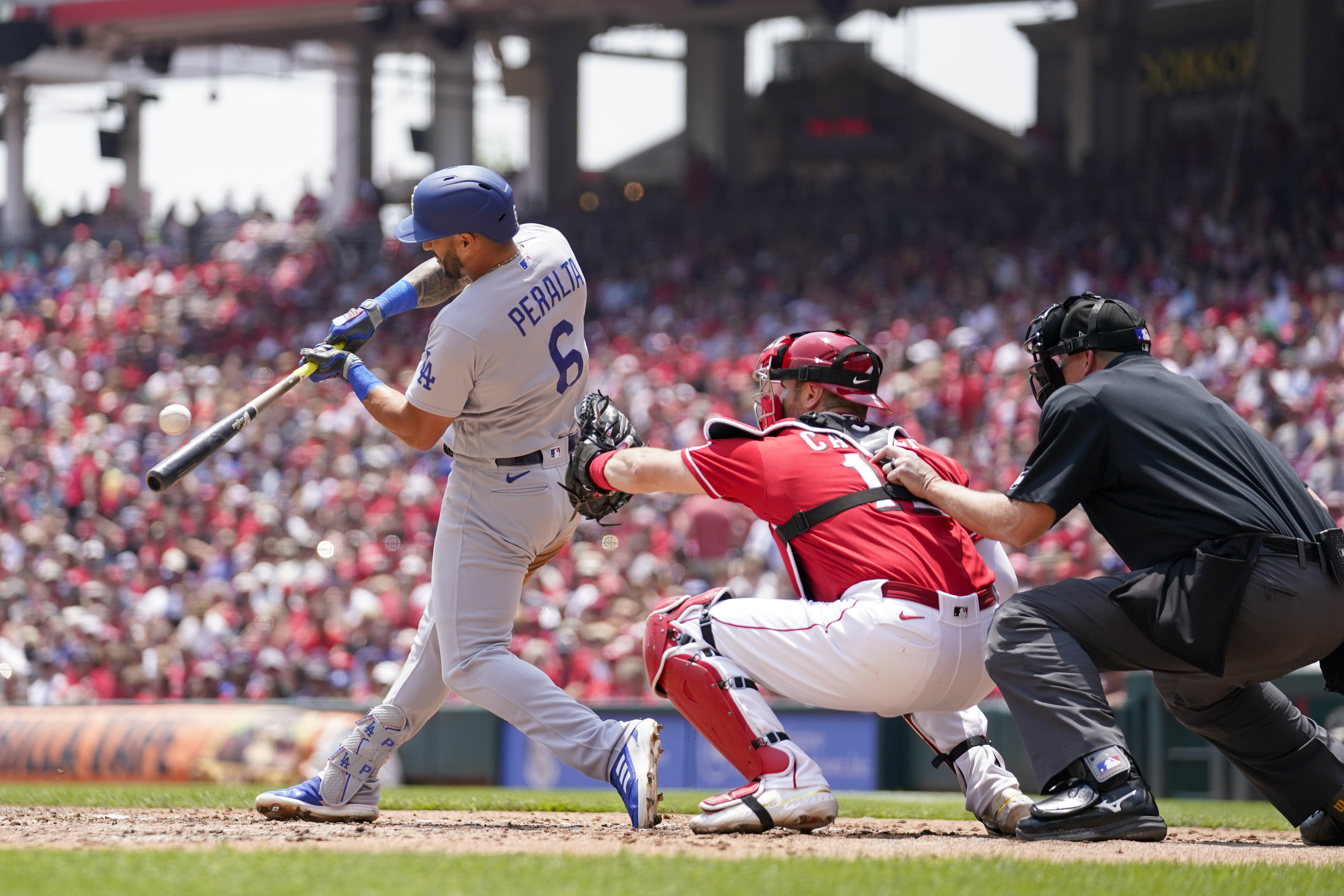 MLB capsules: Major league-leading Rays get 3 home runs, beat Brewers 8-4