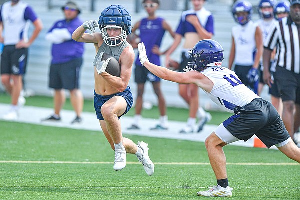 7-ON-7 FOOTBALL: Greenwood, Fayetteville share crown - Vimarsana News