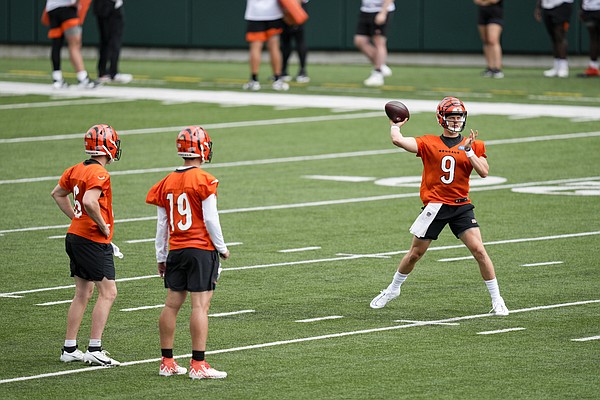 Why hasn't Joe Burrow signed his contract with the Bengals yet?