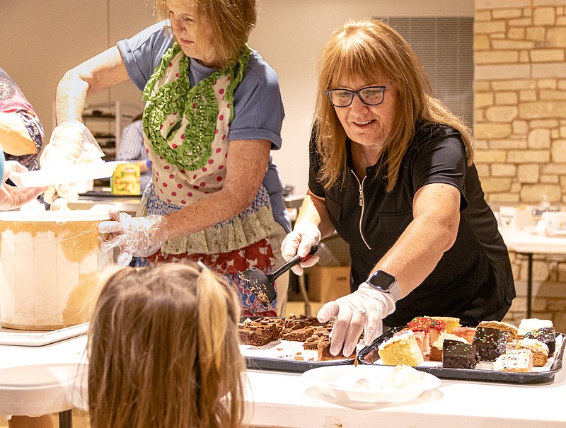 Ice cream social raises money for hospital tables Jefferson City News