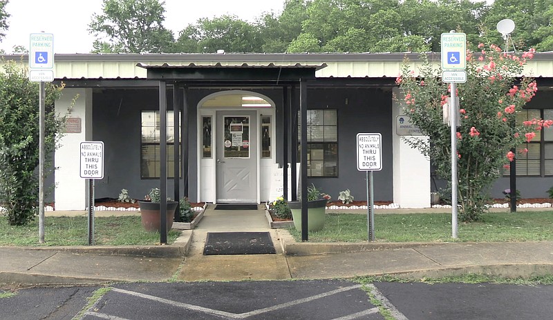 The John Seales Animal Services Center, 319 Davidson Drive, is shown. (The Sentinel-Record/Donald Cross/File)