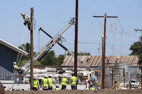 Storm blamed for three deaths in Texas Panhandle
