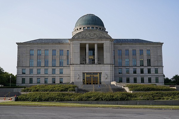 Iowa court wont reinstate abortion law Iowa court wont reinstate abortion law