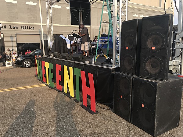 Annual Juneteenth rally moves near downtown courthouse - Vimarsana News