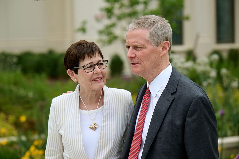 Former UA business professor, David Bednar now a Latter-day Saints ...