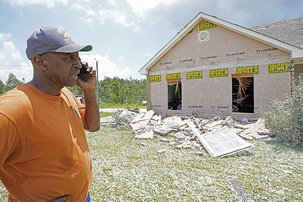 Tornadoes sweep through Mississippi