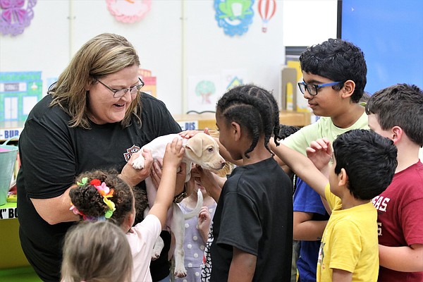 PHOTOS: Summer reading program kick-off - Vimarsana News