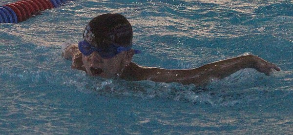 California Stingrays host Eldon and Fulton in home meet - Vimarsana News