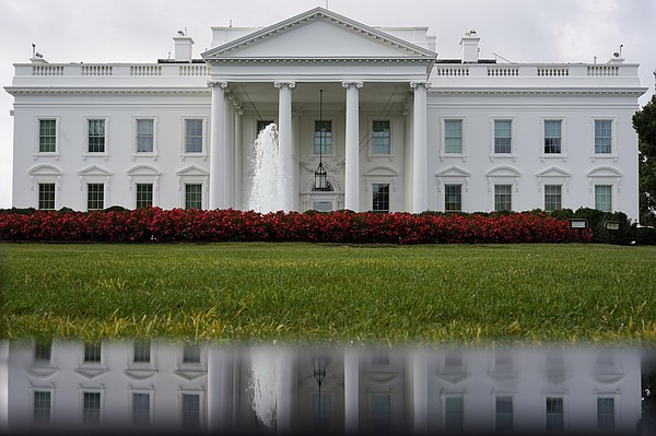 No fingerprints DNA sample or leads from cocaine found at the White House the Secret Service says
