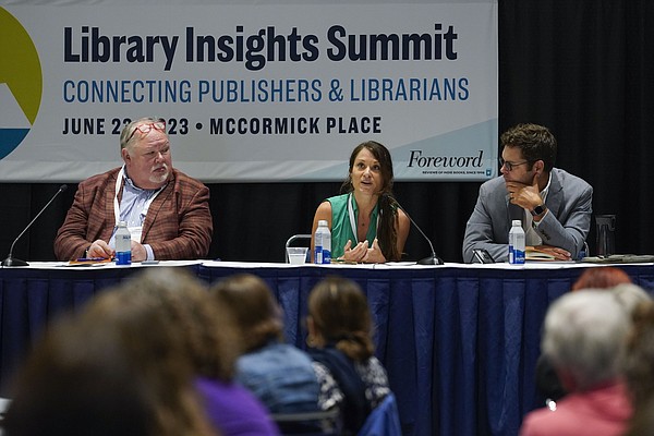 Librarians train to defend intellectual freedom, fight book bans - Vimarsana News