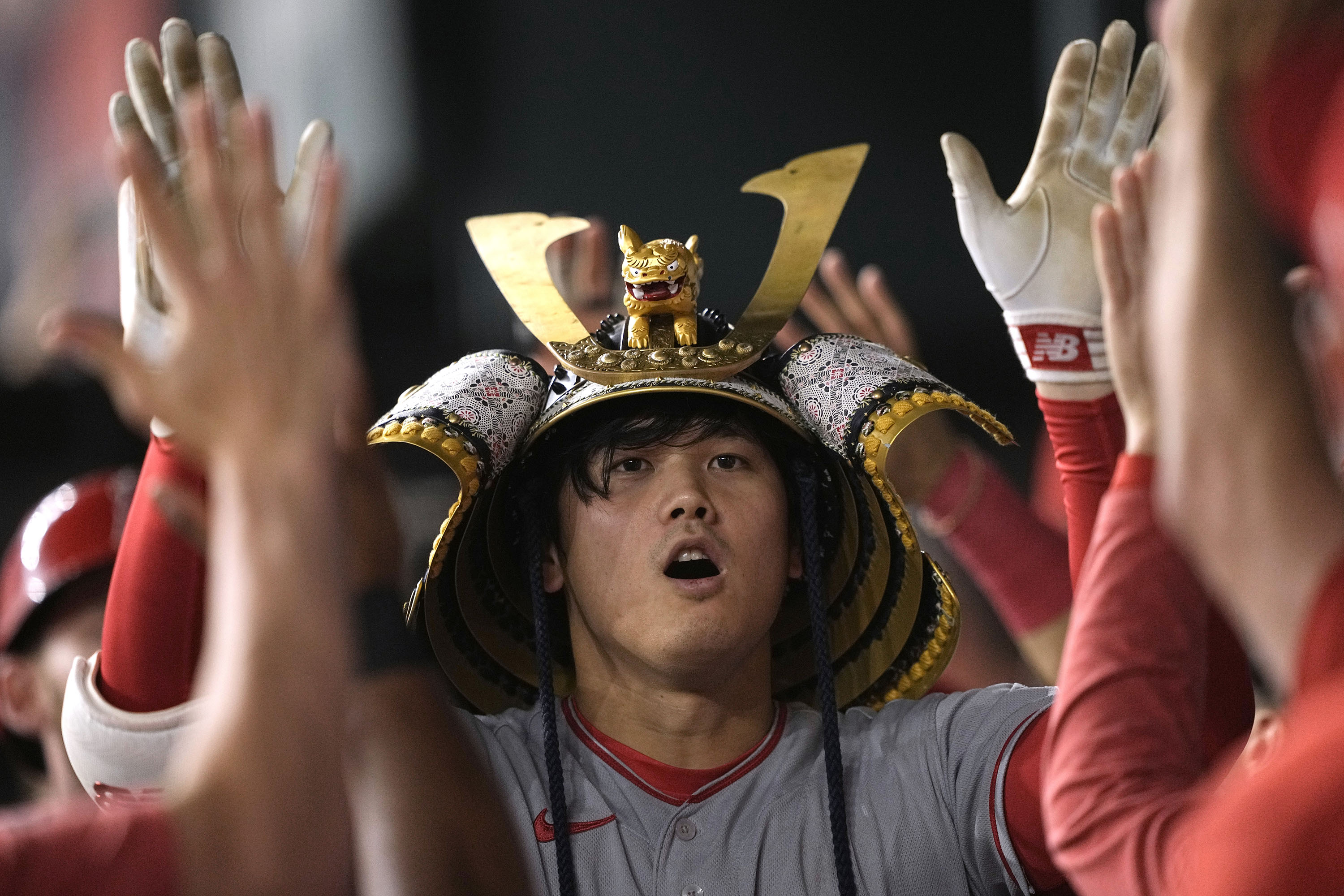 Nationals' wig, Mariners' trident highlight latest MLB HR celebration props