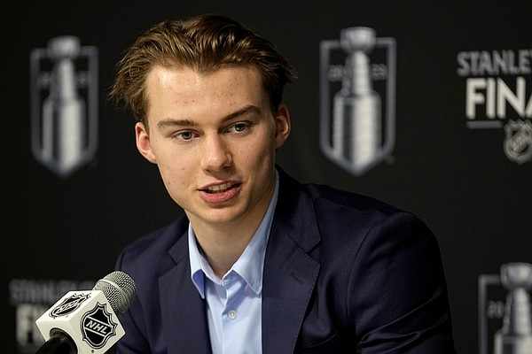 Connor Bedard broke windows and records in becoming the NHL draft's presumptive No. 1 pick - Vimarsana News