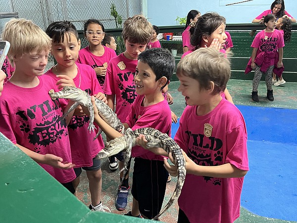 30 ESOL students join 2-week camp - Vimarsana News