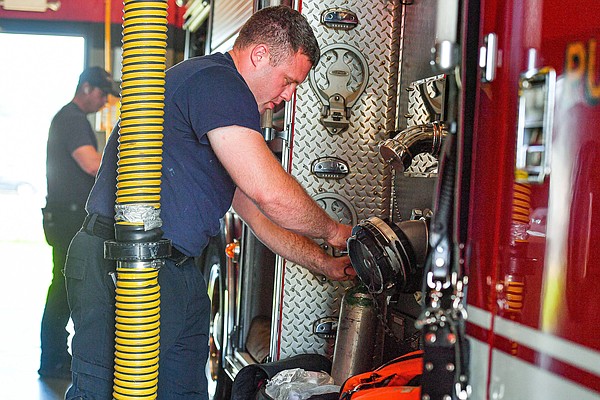 Van Buren City Council greenlights $225,000 property purchase; land to be used for planned new fire station - Vimarsana News