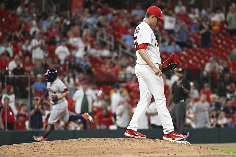 St. Louis Cardinals continue to fall in division standings