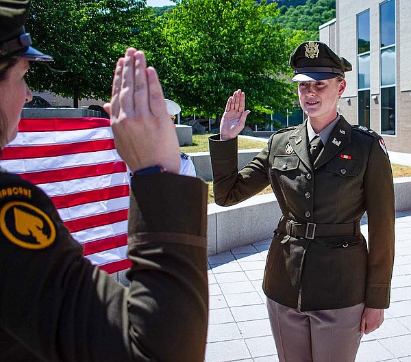 West Point graduate: ‘I’m thankful for every step’ | Jefferson City ...