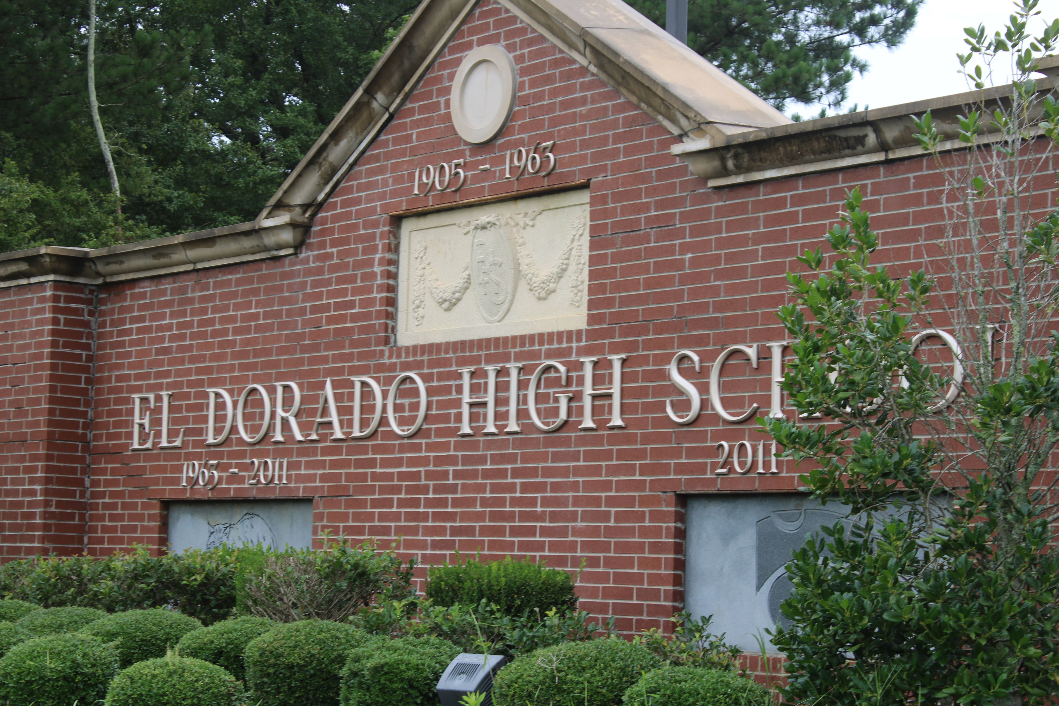 District argues state doesn't have standing in desegregation case