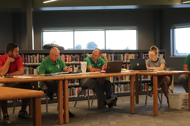 Blair Oaks board looks toward future bond issue, signs off on livestreaming committee