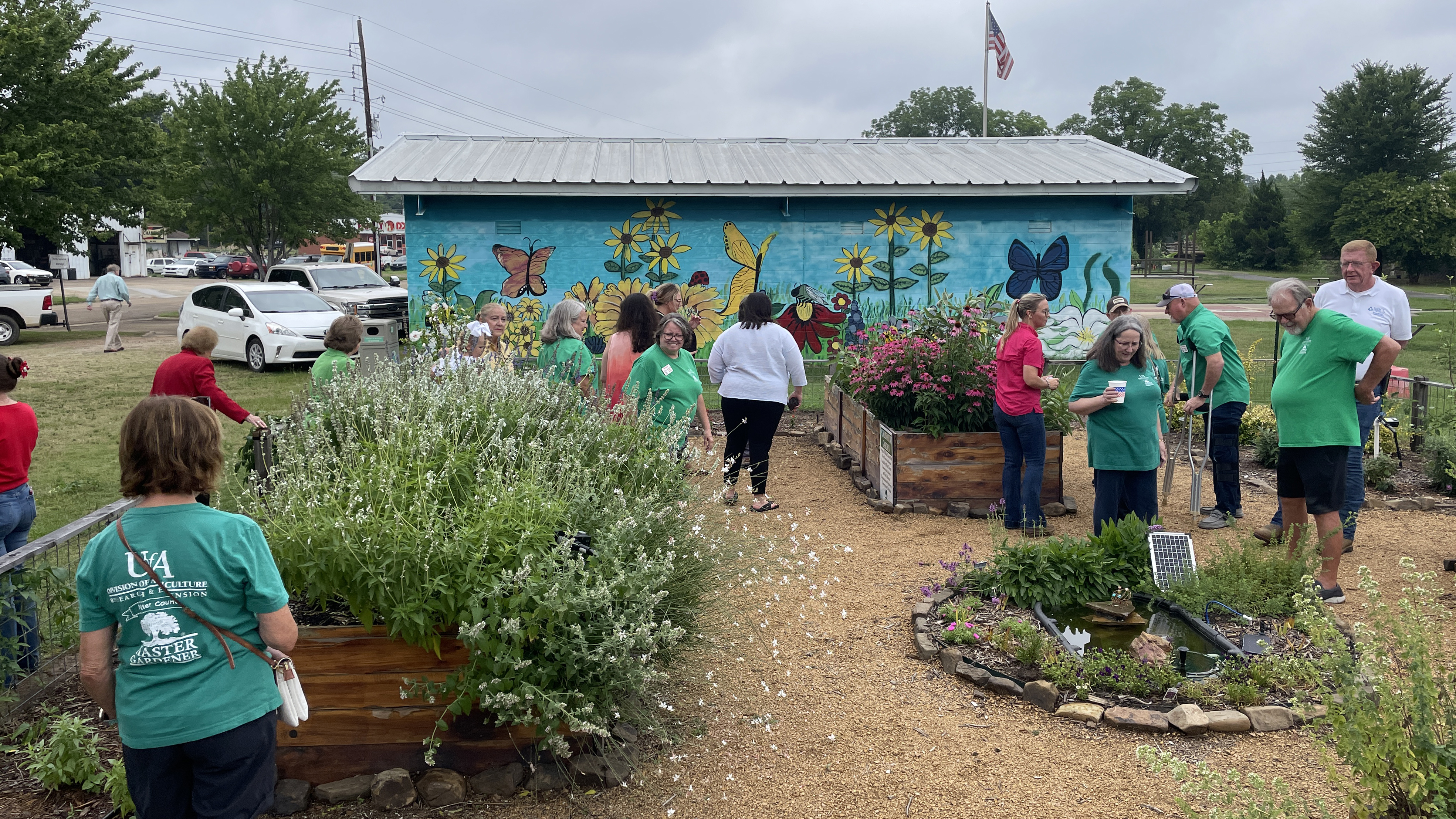 Gateway Farmers Market plans to build gazebo with grant money - Vimarsana News