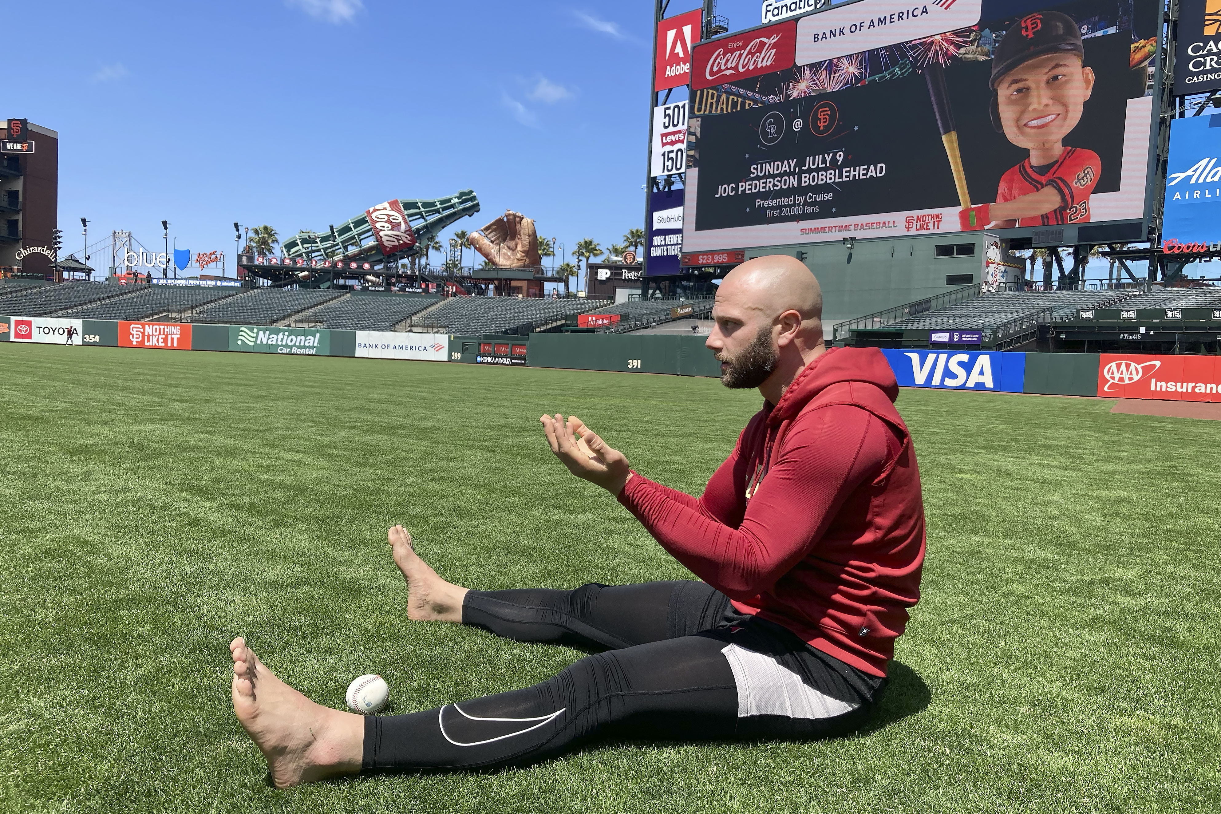 How barefoot walks, mindfulness made Giants' Joc Pederson an All