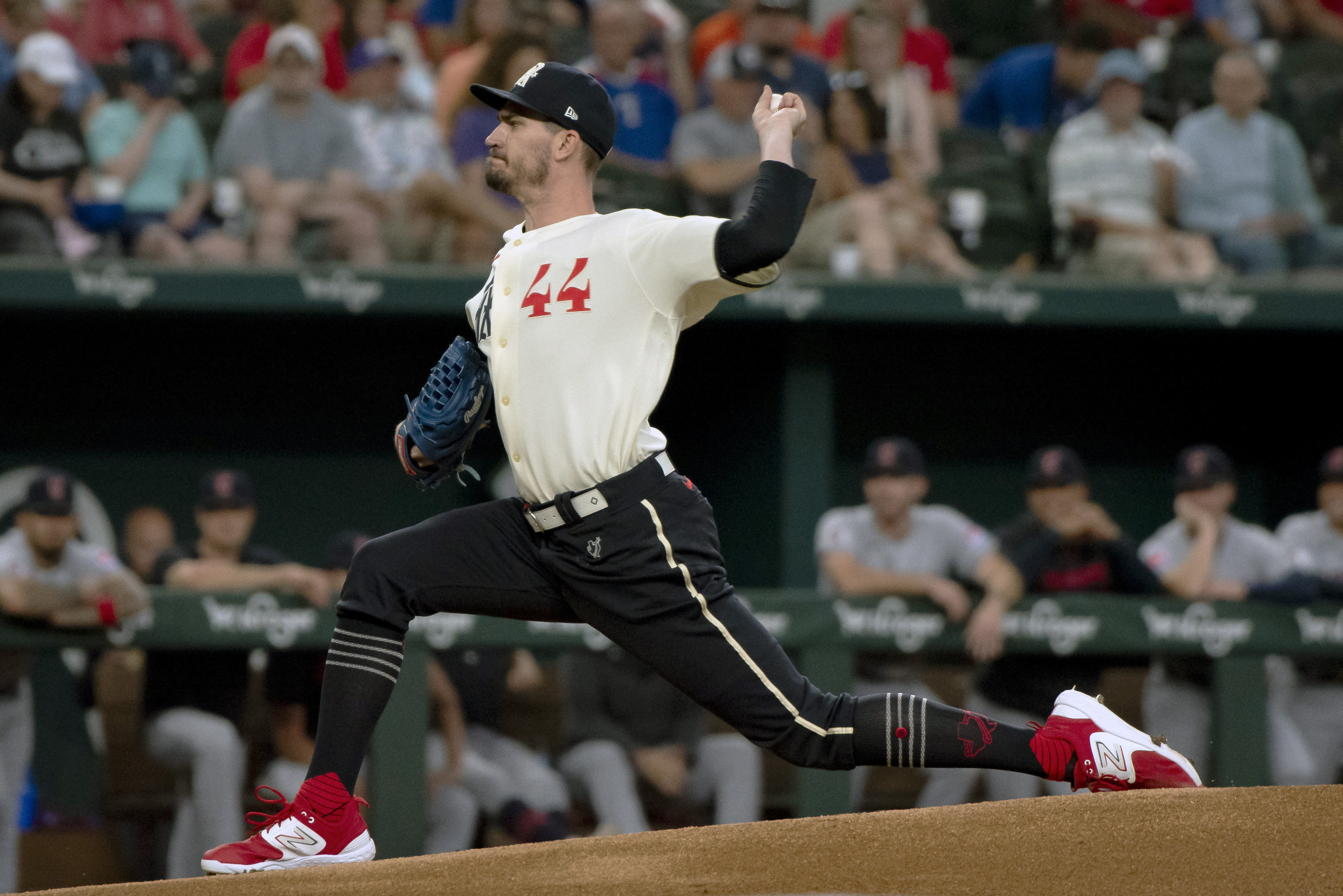 Rangers option RHP Grant Anderson to Triple-A, recall RHP Yerry