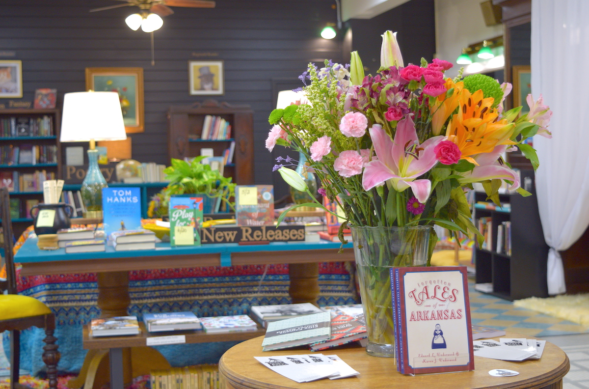 WATCH | Woman fulfills lifelong dream to open bookstore | Hot Springs ...