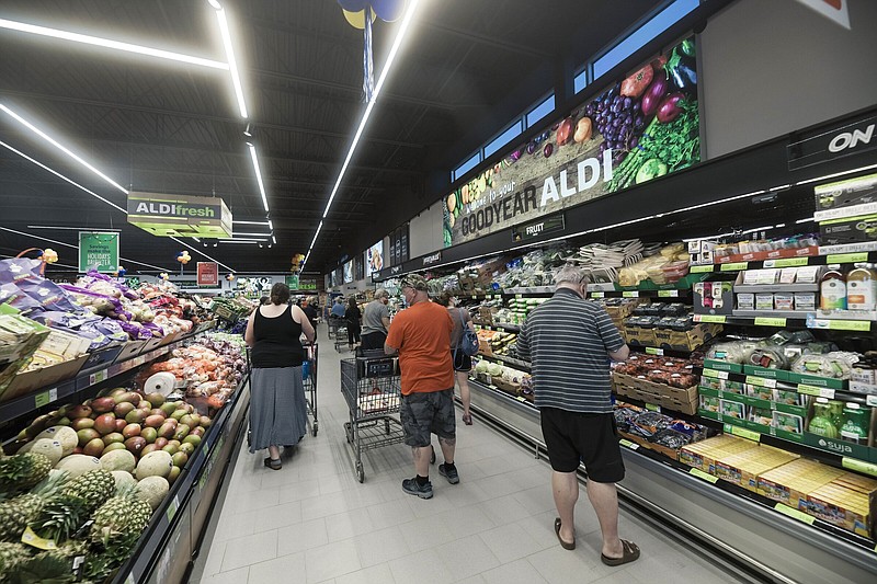 IMAGE DISTRIBUTED FOR ALDI - ALDI opens its first Arizona-area store in Goodyear, AZ on Thursday, Nov 5, 2020, bringing shoppers premium food at great prices. (Mark Peterman/)