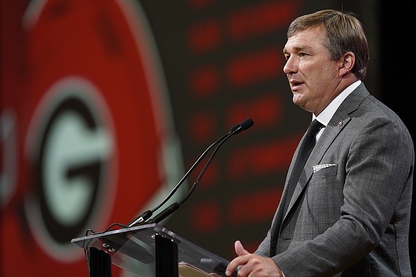 Georgia's Kirby Smart says complacency is the biggest threat to the Bulldogs' 3-peat hopes - Vimarsana News