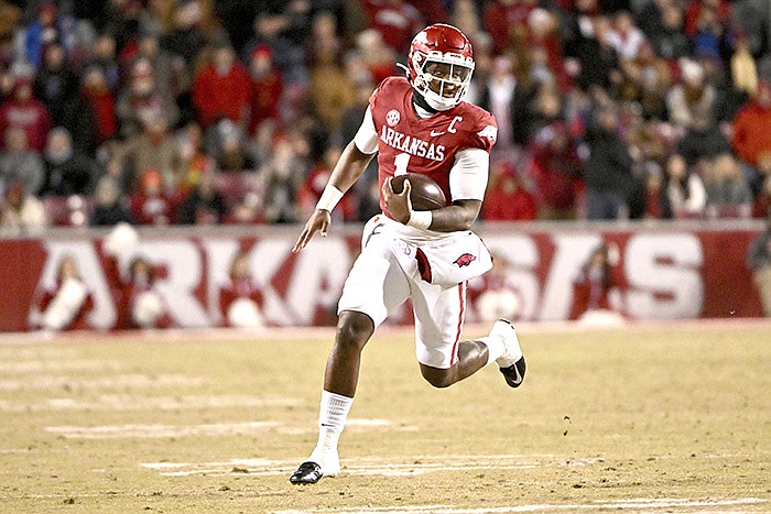 Arkansas Football: KJ Jefferson ranks high in 247Sports QB rankings