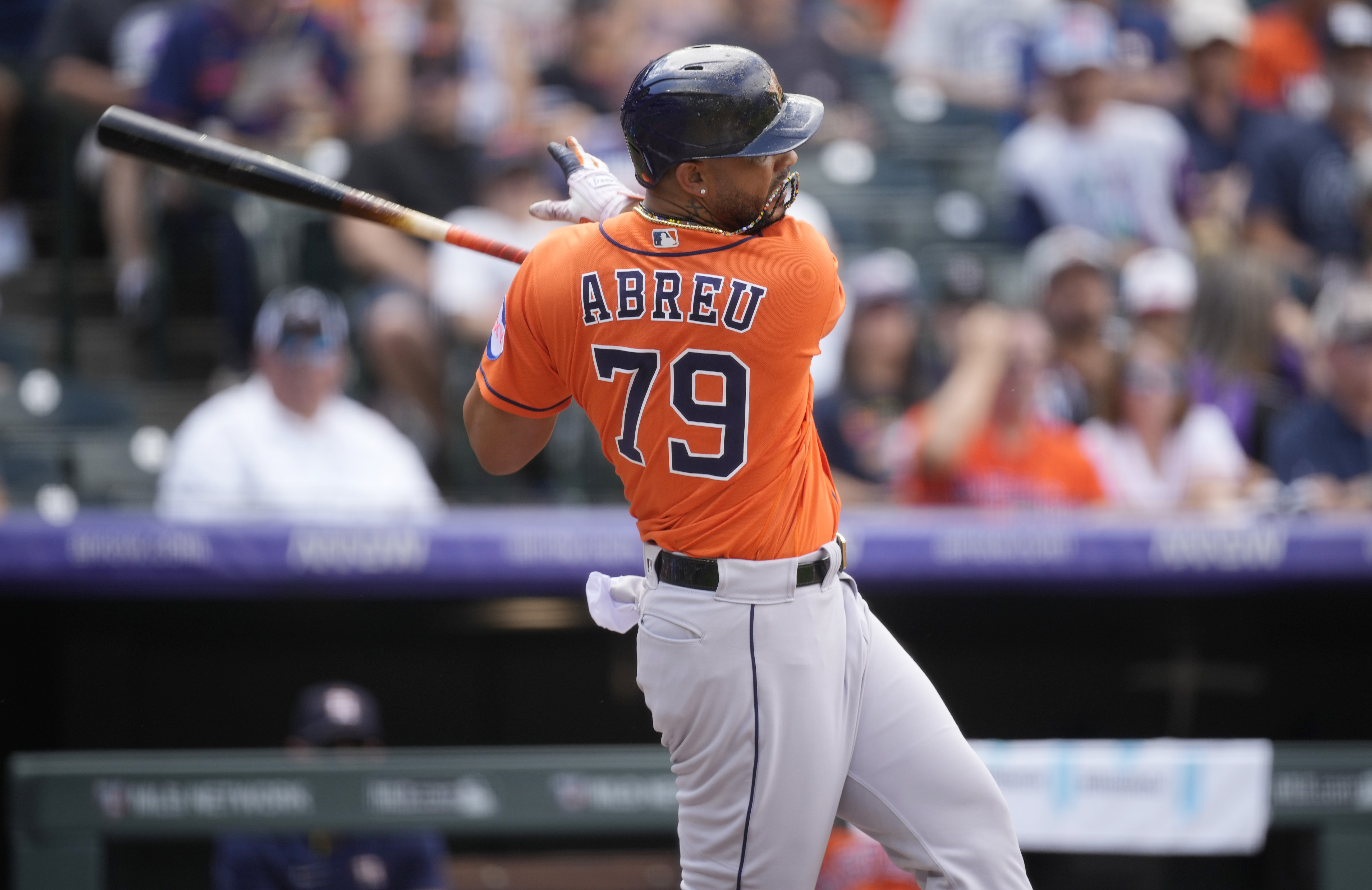 Abreu, Maton land on injured list for Houston Astros