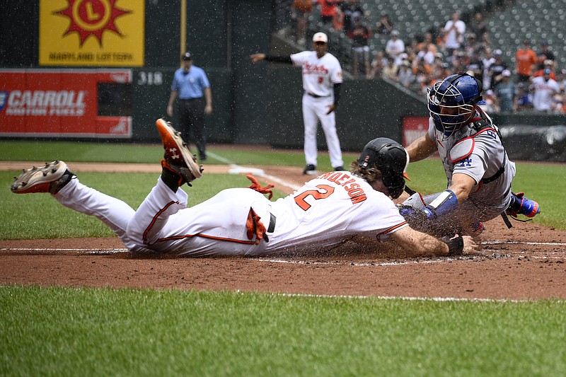 Miami's nine-run fifth inning powers Marlins past Dodgers