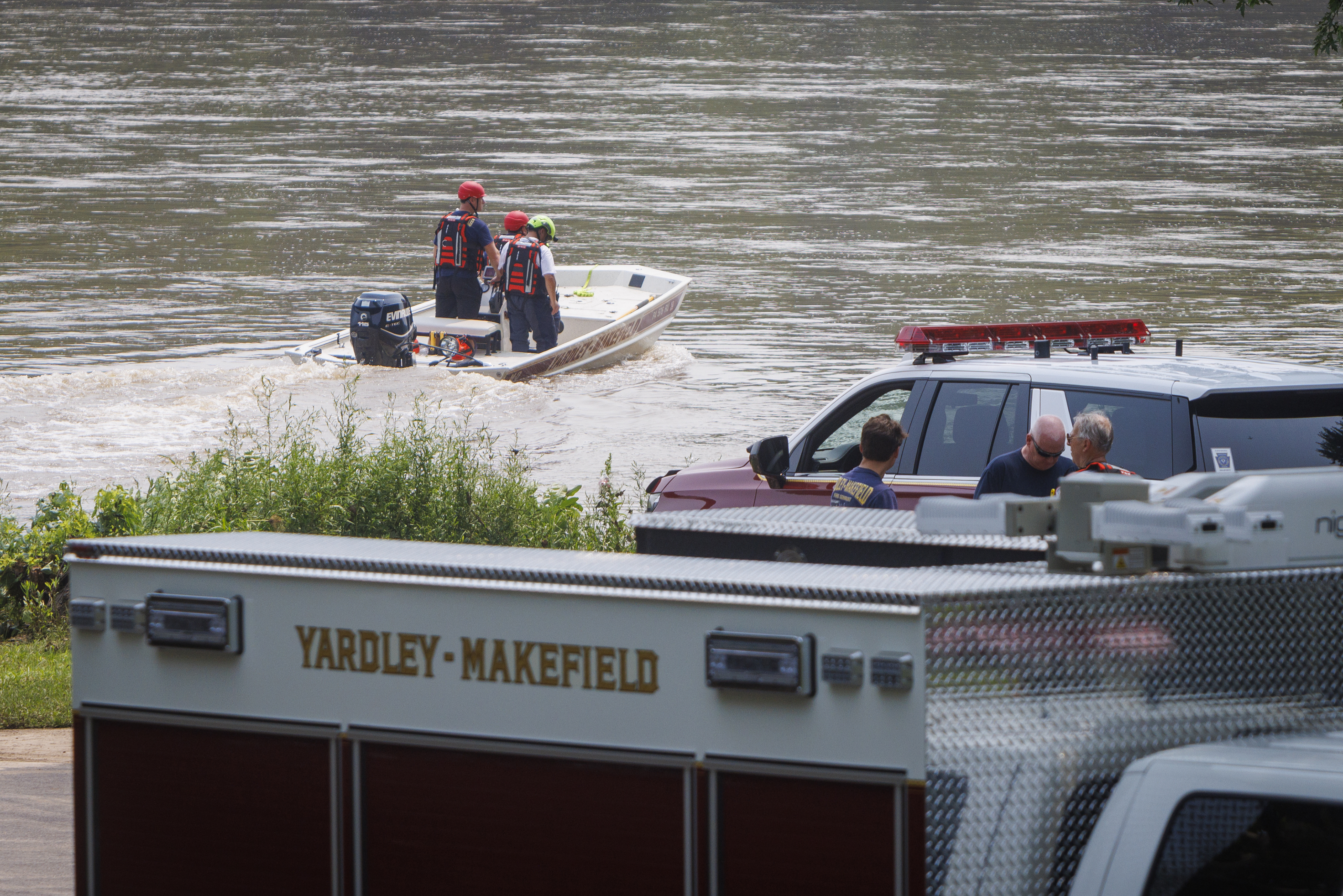 Child's body found after flash flooding - Vimarsana News