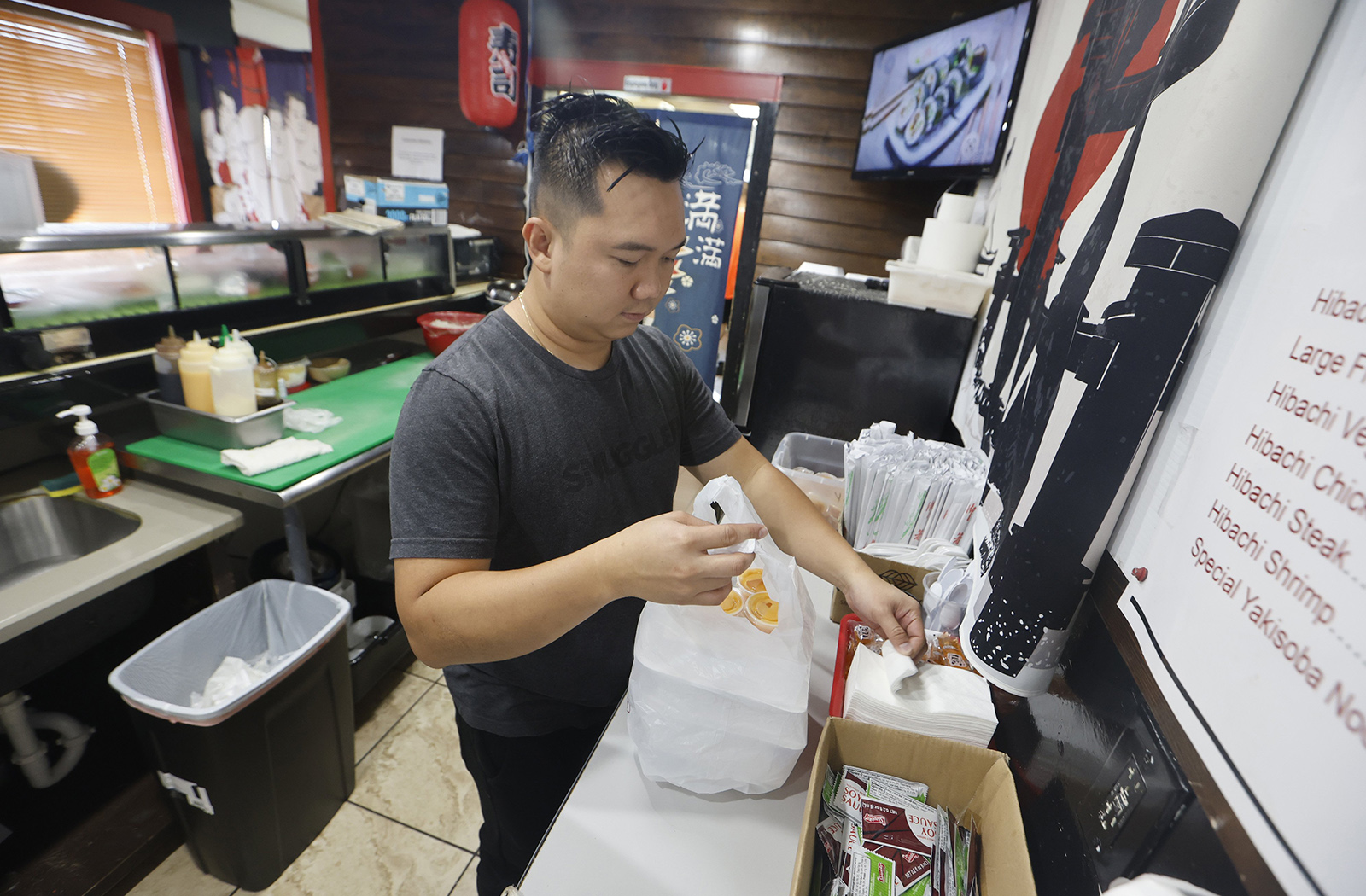 Sushi spot reopens following tornado - Vimarsana News
