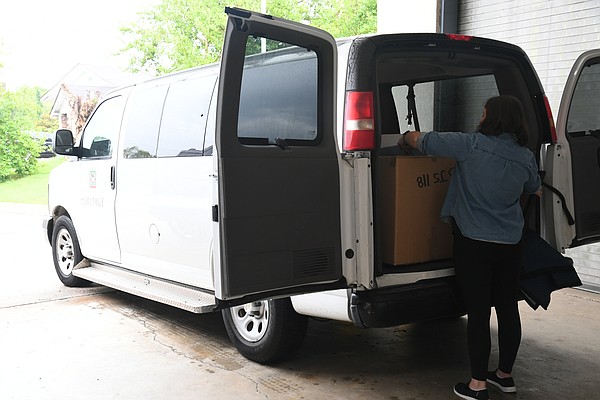 Center gifts Disfarmer prints to Old State House Museum