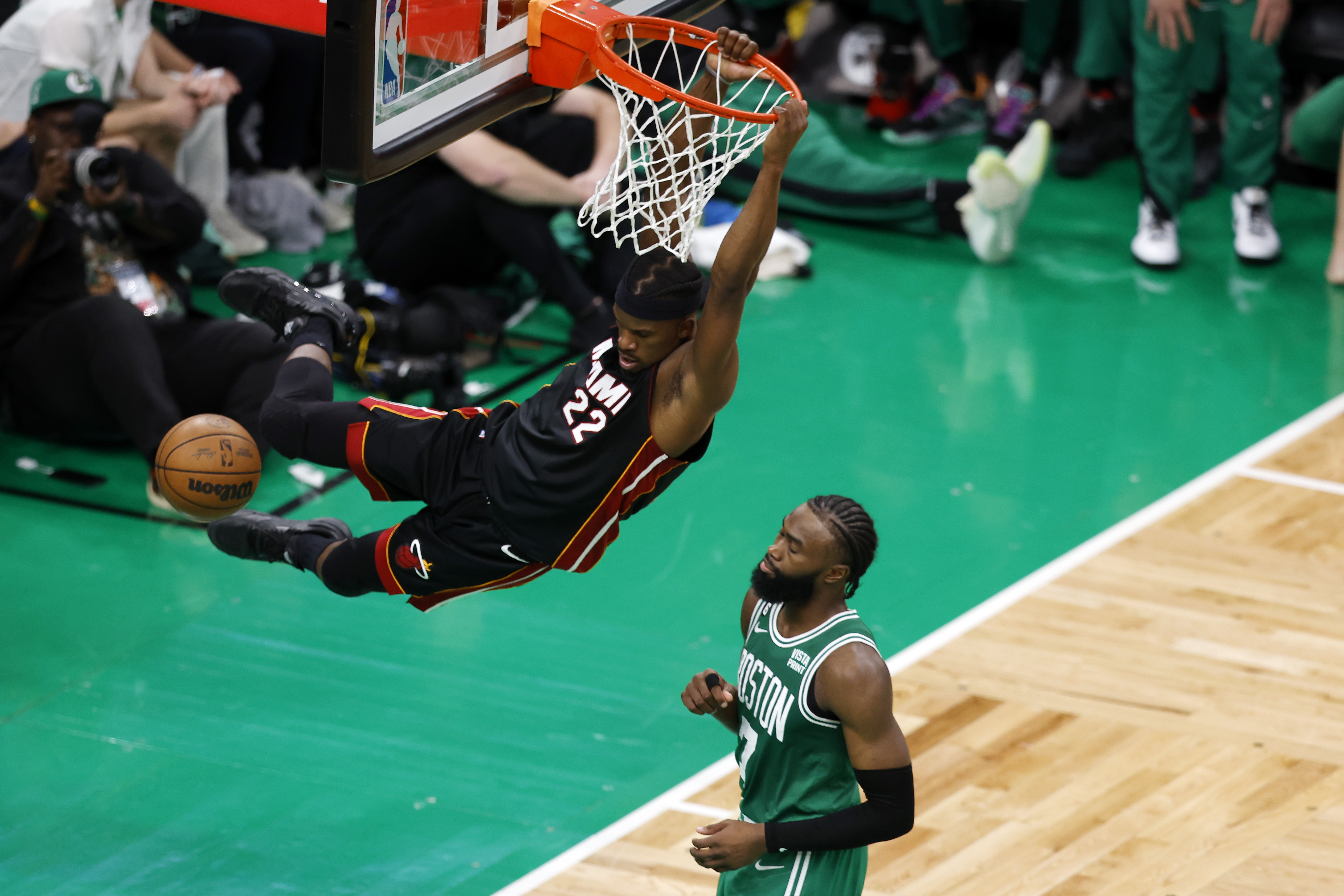 Jaylen Brown agrees to supermax extension with Celtics