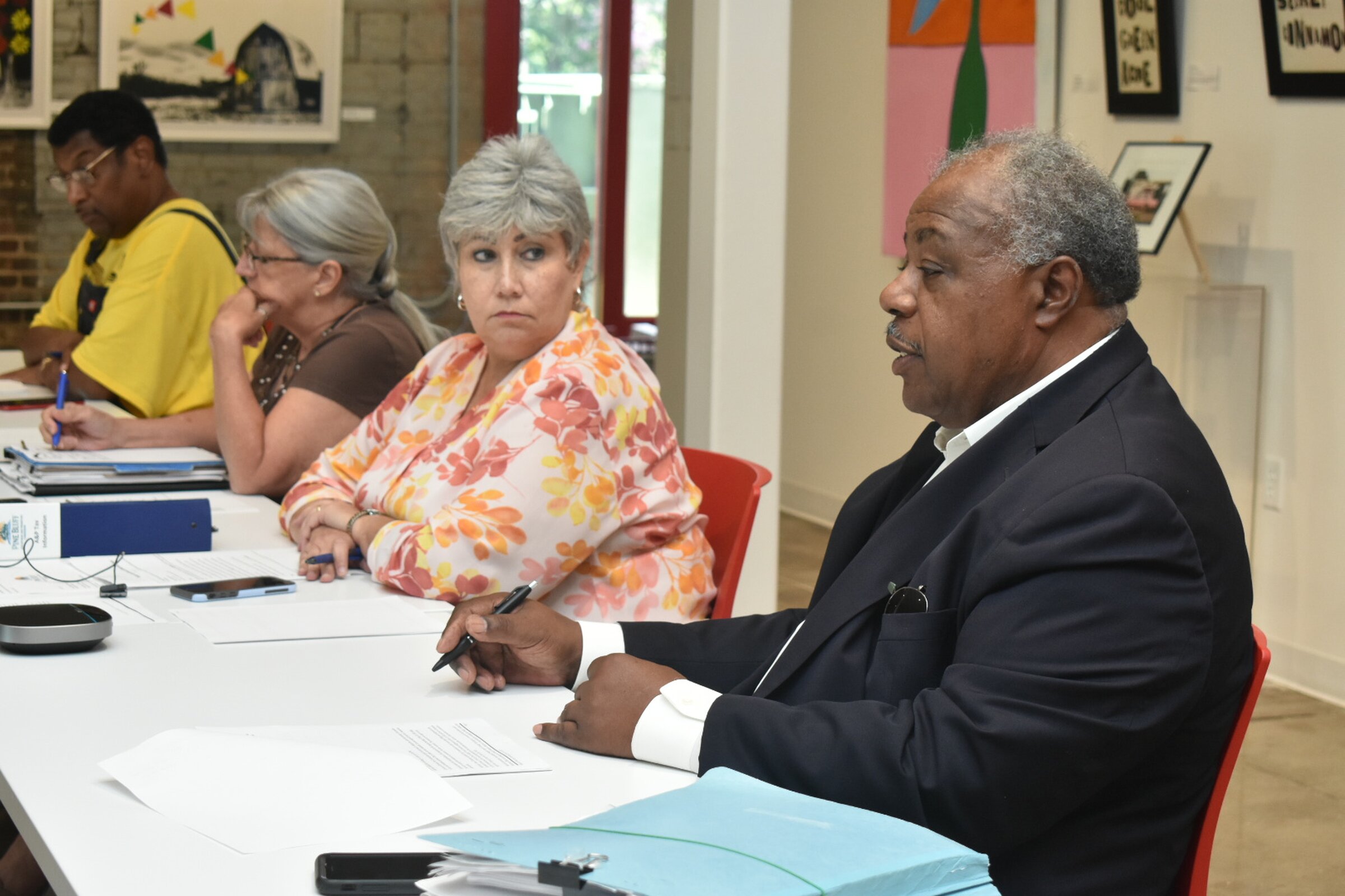 A&P waiting for answer to Aramark suit appeal