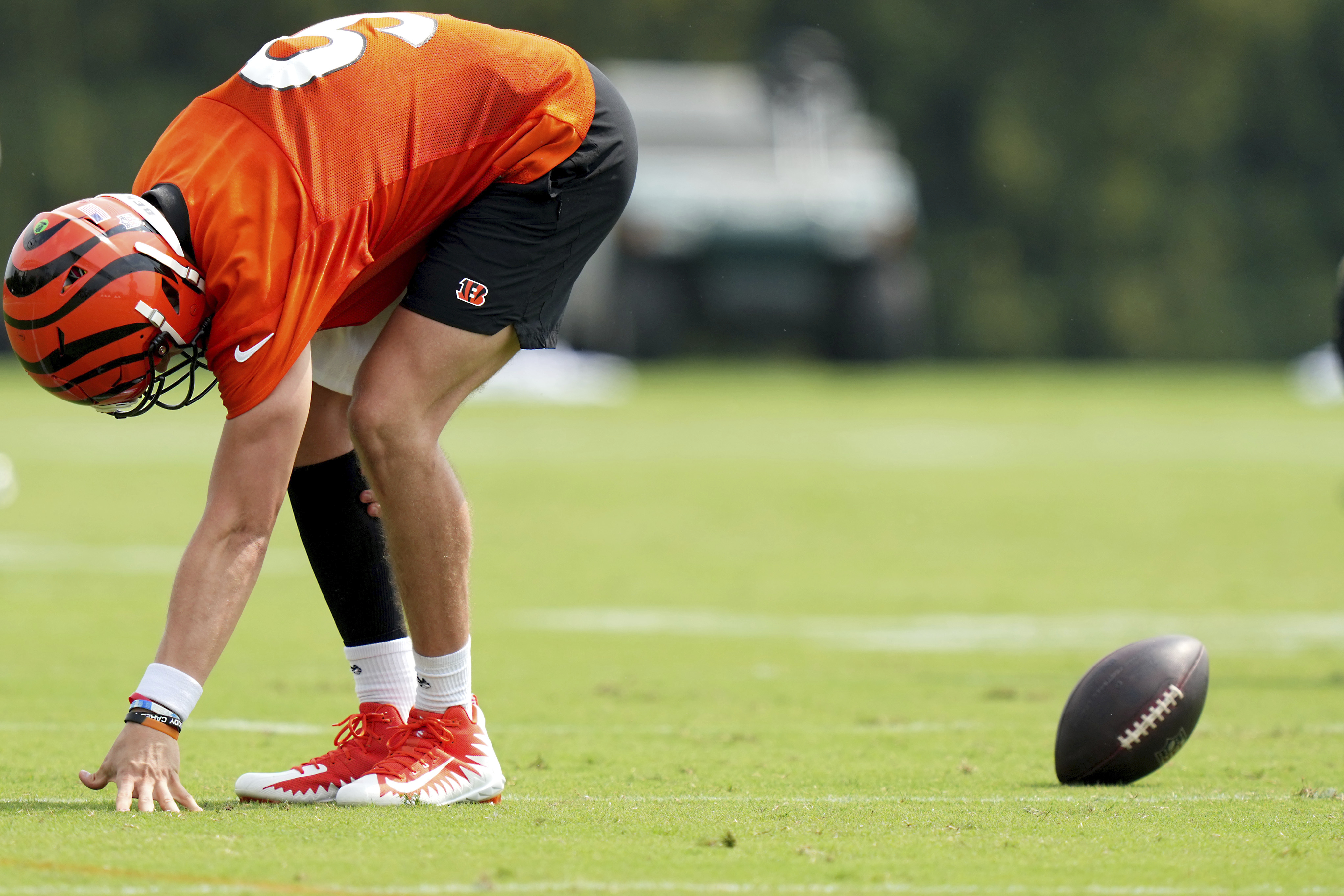 NFL Writer Says Cincinnati Bengals' Joe Burrow Is One of the Best  Quarterbacks in the League, Sports & Recreation, Cincinnati