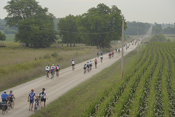 Bike ride across Iowa puts vibrant smalltown America into focus