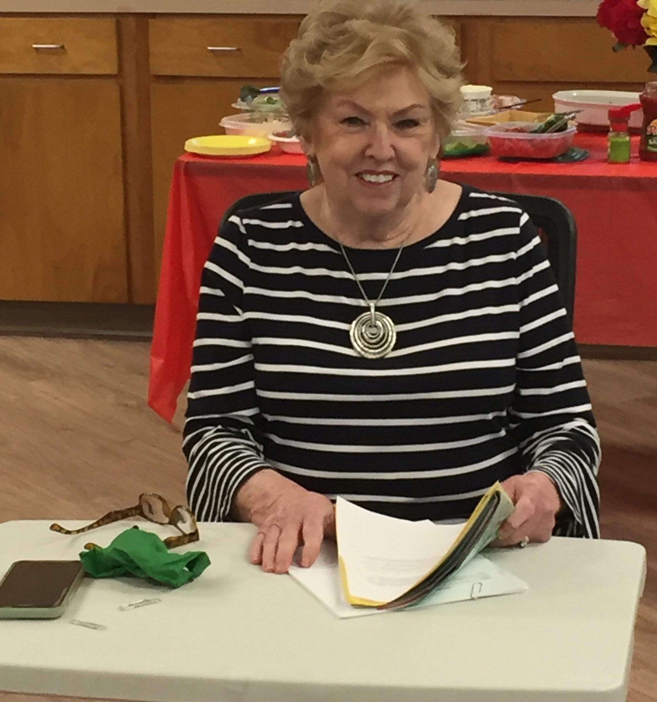 White Hall homemakers discuss handling of produce
