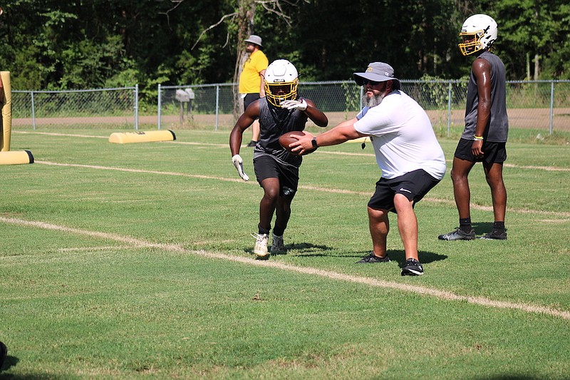 Harmony Grove have dynamic duo at running back Camden News